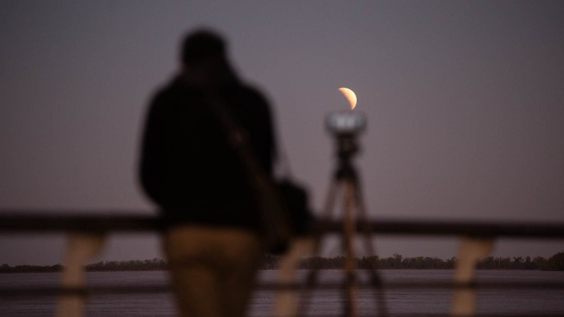 Del rock al trap: diez canciones sobre eclipses