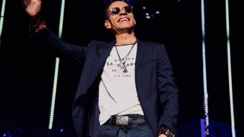 Desde chizitos a tequila de más de 100 mil pesos: las extrañas exigencias de Marc Anthony en la Argentina
