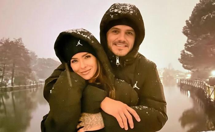 Mauro Icardi y La China Suárez viajaron a Estambul para el superclásico turco