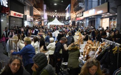 Casi 200 mil personas asistieron a una nueva Noche de las Peatonales
